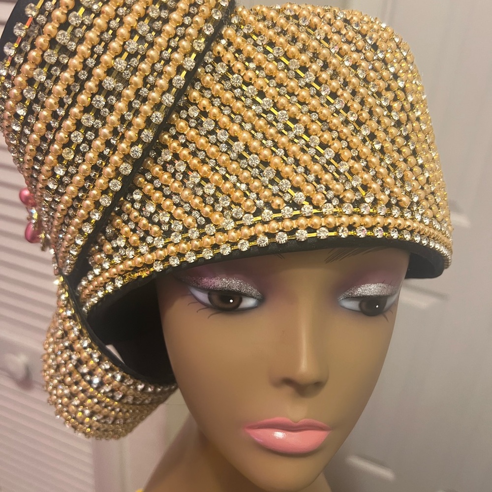 ❤️#19 DONNA VINCI DIAMOND & PEARLS BEAUTIFUL CHURCH LADY HAT - Picture 2 of 9